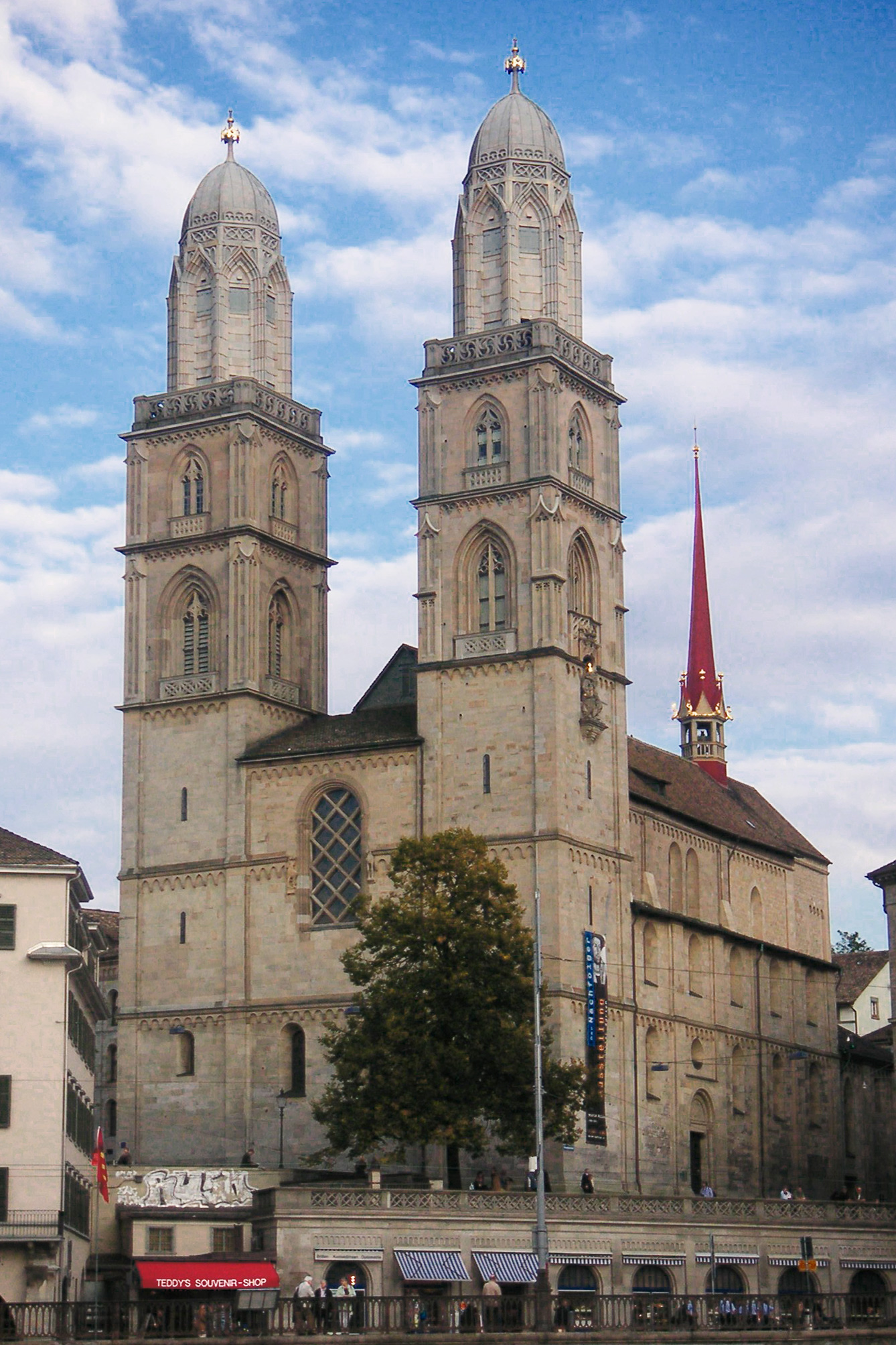 Grossmunster_church.jpg